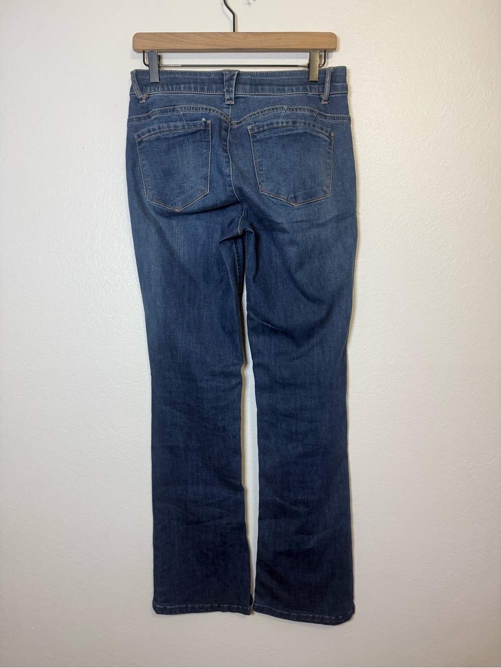 Democracy "Ab"solution Straight Leg Jeans - Picture 3 of 6